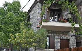 Ξενώνας Μάχη